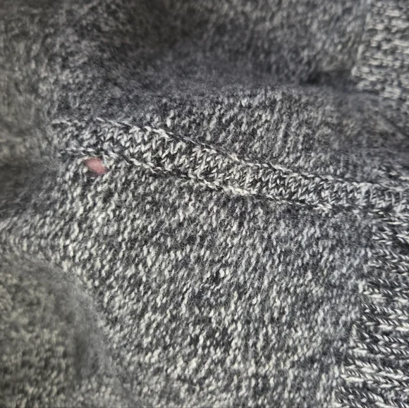 Tahari 100% Cashmere Open Front Cardigan Sweater Small - Picture 3 of 3